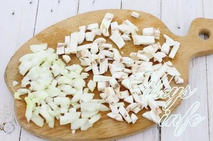 Salata cu carne de pui, ananas și ciuperci rețete cu fotografii