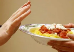 Cât de multe calorii sunt într-un pui fiert, prăjit, fierte, fierte, la gratar (ca) Cât de multe calorii sunt într-un pui fiert, prăjit, fierte, fierte, la gratar