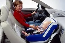 Cum de a alege scaunul auto dreapta