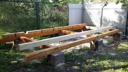 Construirea de o casă de oaspeți de vară din lemn, cu propriile lor mâini Construirea de o casă de oaspeți de vară din lemn, cu propriile lor mâini