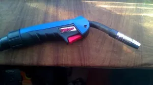 Semiautomate de sudare fără gaz (instrktsiya) arată, de asemenea, argumente pro și contra