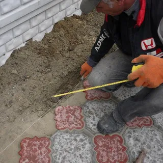 Dispozitive de Tehnologie gresie Tigla podea cu fotografii și video, pardoseli reparații țiglă