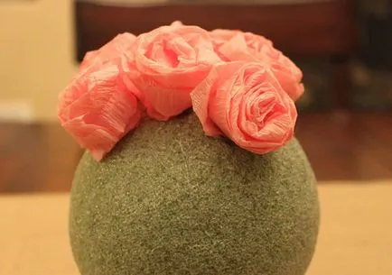 Topiary cu mâinile lor din șervețele, hârtie absorbantă și master-class disc de bumbac, pas cu pas