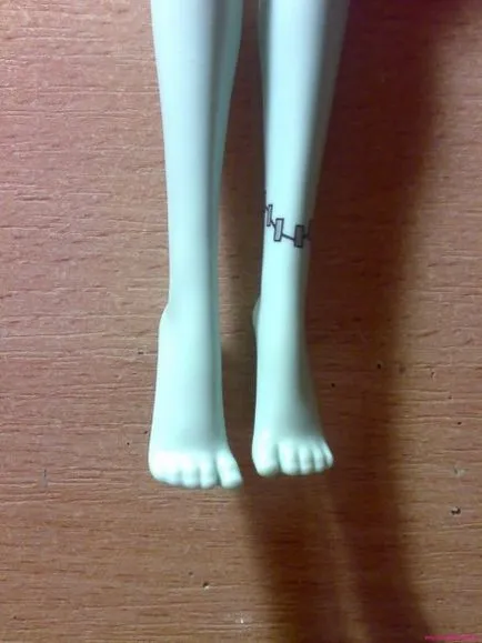 Pantofi pentru monstru păpuși mari din papier-mache, monstru club de mare (ceramică pe bază de apă) Pantofi pentru monstru păpuși mari din papier-mache, monstru de mare club de