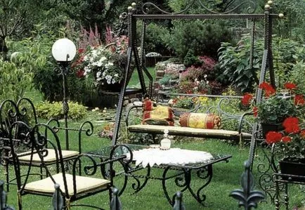 Decorarea grădină cu mâinile fotografia lui (cabane) Decorarea grădină cu mâinile fotografia lui