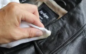 Grija pentru geaca de piele 1