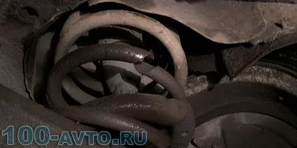 Eliminarea o bătaie suspensie față cu mâinile lor (video) - un reparații auto independent - o sută de mașini (față) Eliminarea o bătaie suspensie față cu mâinile lor (video) - un reparații auto independent - o sută de mașini