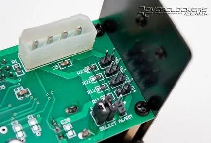 Controlul ventilatorului „- sunt introduse la cinci din lamptron de control al ventilatorului de calculator