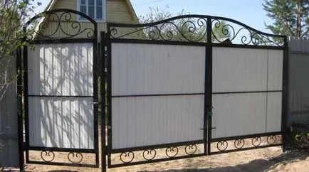 Gates din carton ondulat modul de a face propriile lor mâini (portii) Gates din carton ondulat modul de a face propriile lor mâini