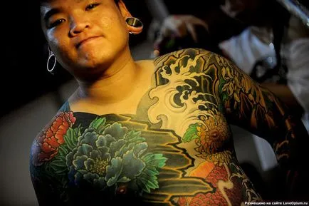 De ce oamenii tatuaje
