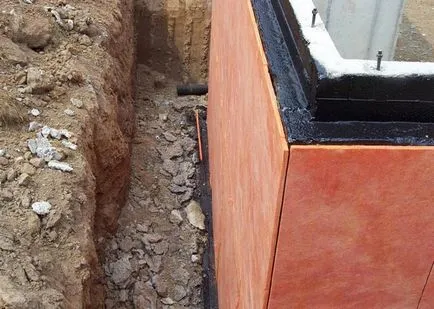 Cum de a izola pe podea într-o casă privată Cum de a izola pe podea într-o casă privată