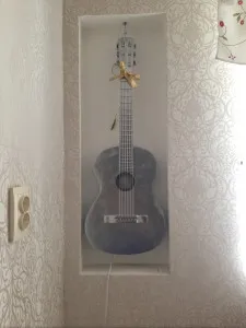 Ca o chitară veche Ca o chitară veche