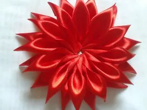 Kanzashi dalii master-class Kanzashi dalii master-class