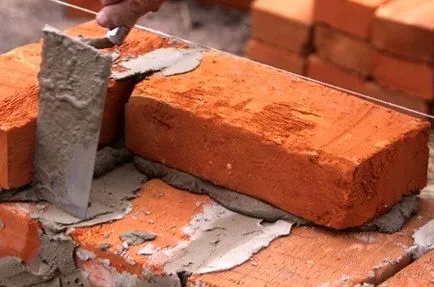Cum de a construi o casă de cărămidă Cum de a construi o casă de cărămidă