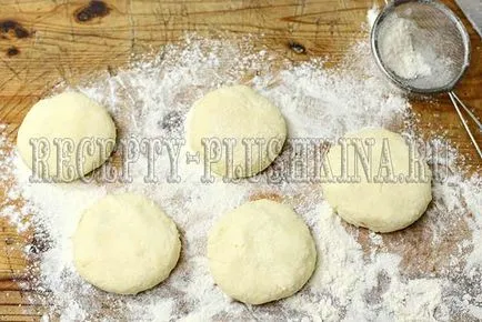 Cum să se pregătească prăjituri cașului Cum să se pregătească prăjituri cașului
