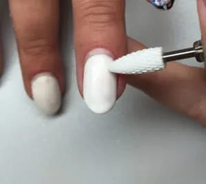 Cum de a elimina gel lac de unghii