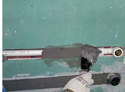 Cum se ascunde conducta in camera Cum se ascunde conducta in camera
