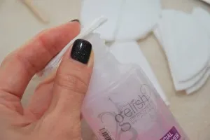 Cum de a elimina gel lac de unghii