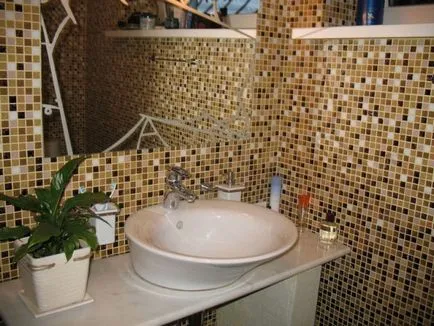 Proiectare pentru o baie mică Proiectare pentru o baie mică