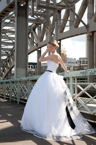 Magazin online de bijuterii de nunta Magazin online de bijuterii de nunta