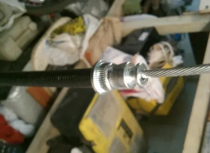 Cum să înlocuiască o frână manuală Cum să înlocuiască o frână manuală
