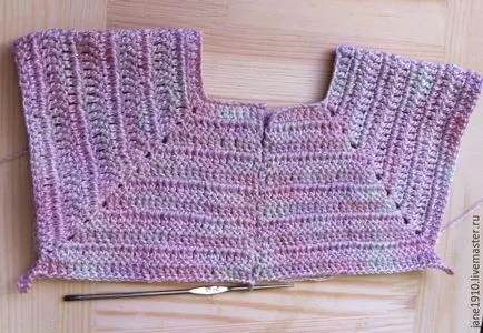 Clasa de master pe rochie de tricotat croșetat Clasa de master pe rochie de tricotat croșetat