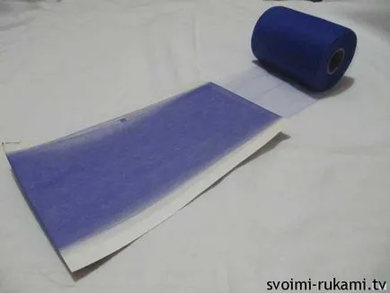 Fusta cu mâinile pe mâna lui Fusta cu mâinile pe mâna lui