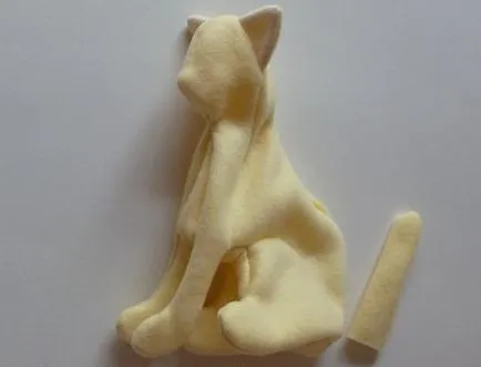Cat jucărie moale, cu propriile sale mâini