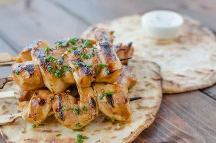 8 moduri de a se marineze carne gratar (carne) 8 moduri de a marinat carnea pentru un shish kebab
