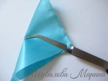 Fluture de panglici de satin, o clasă de master