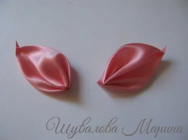 Fluture de panglici de satin, o clasă de master