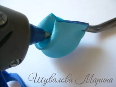 Fluture de panglici de satin, o clasă de master