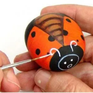 Ladybird pentru cabane cu propriile mâini