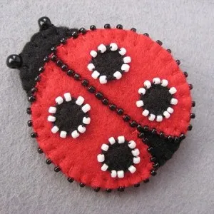 Ladybird din resturi de materiale