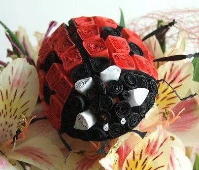 Ladybird din resturi de materiale