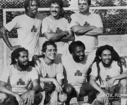 Bob Marley a murit de o dragoste pentru fotbal ( «Gibson Paul» Fotbal) Bob Marley a murit de o dragoste pentru fotbal