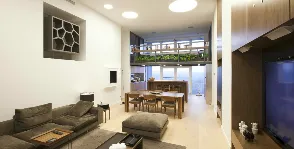 Rata de usi de interior 10 sau 50 mii
