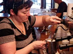 Ceea ce este diferit de un cappuccino latte ceea ce este și cum să le gătească