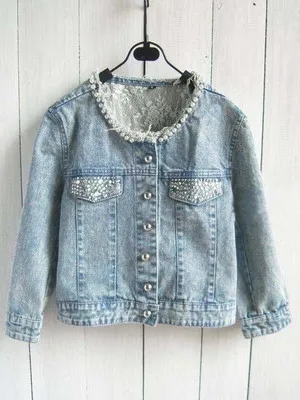 Cum să jacheta denim cu strasuri