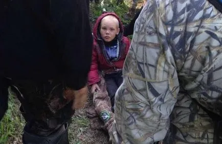Patru-Dima Peskov a pierdut și rătăcit în pădurea din Ural patru zile, dar l-au găsit în viață (pierdut) Patru-Dima Peskov a pierdut și rătăcit în pădurea din Ural patru zile, dar s-au găsit-l în viață