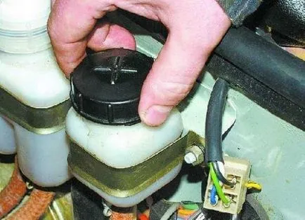 Ce e sub capotă (pentru - Dummies -)