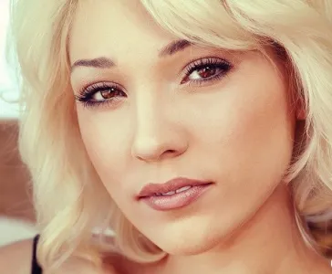 Normele Ziua machiaj, caracteristici și fotografii și videoclipuri (machiaj de zi pentru ochi gri) Ziua make-up reguli, caracteristici și foto și video