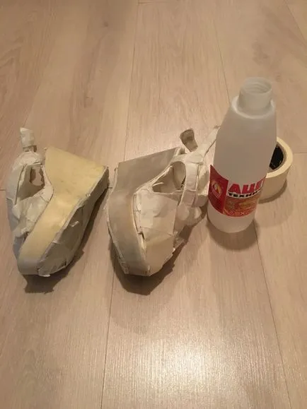 Diy cum să picteze sau călcâiul Tanchetă propriile mâini (Tanchetă) Diy cum să picteze sau călcâiul Tanchetă propriile mâini