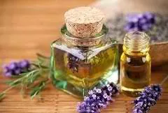ulei esential de lavanda - utilizarea și proprietăți utile