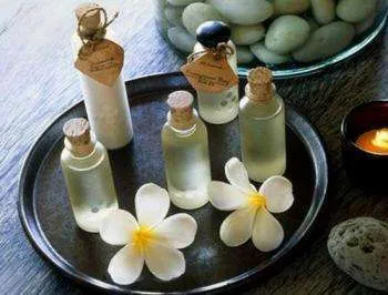 Parfum - cum să facă propriile mâini (rețete de parfum la domiciliu) (arme) Parfum - cum să facă propriile mâini (rețete de parfum la domiciliu)
