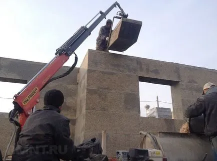 Casa arbolita construcție specială a pereților din zidărie