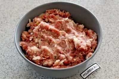 Carne de vită în cuptor - un pas cu pas reteta pentru modul de a găti cu fotografii (tocată) Carne de vită în cuptor - un pas cu pas reteta pentru modul de a găti cu fotografii