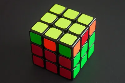 Instrucțiuni cu privire la modul de a asambla 3x3 cub Rubik în 1 minut