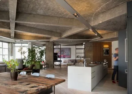 Cum se utilizează grinzile de pe tavan într-un interior modern, idei și fotografii