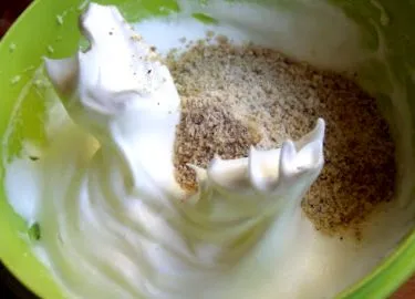 лаура